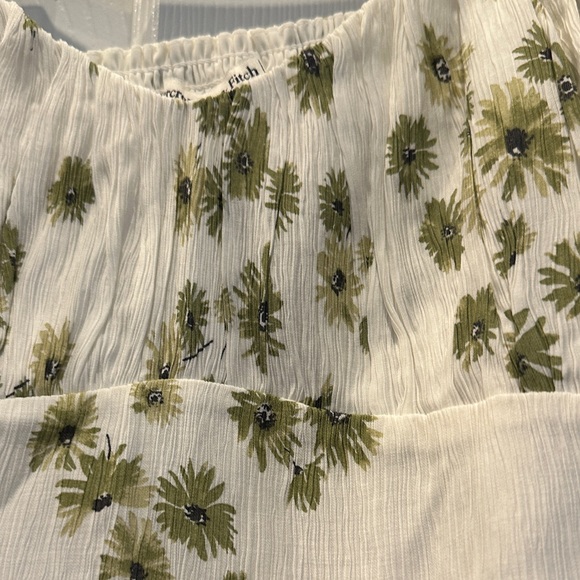 Abercrombie & Fitch Green and White Pants Set - Picture 5 of 7